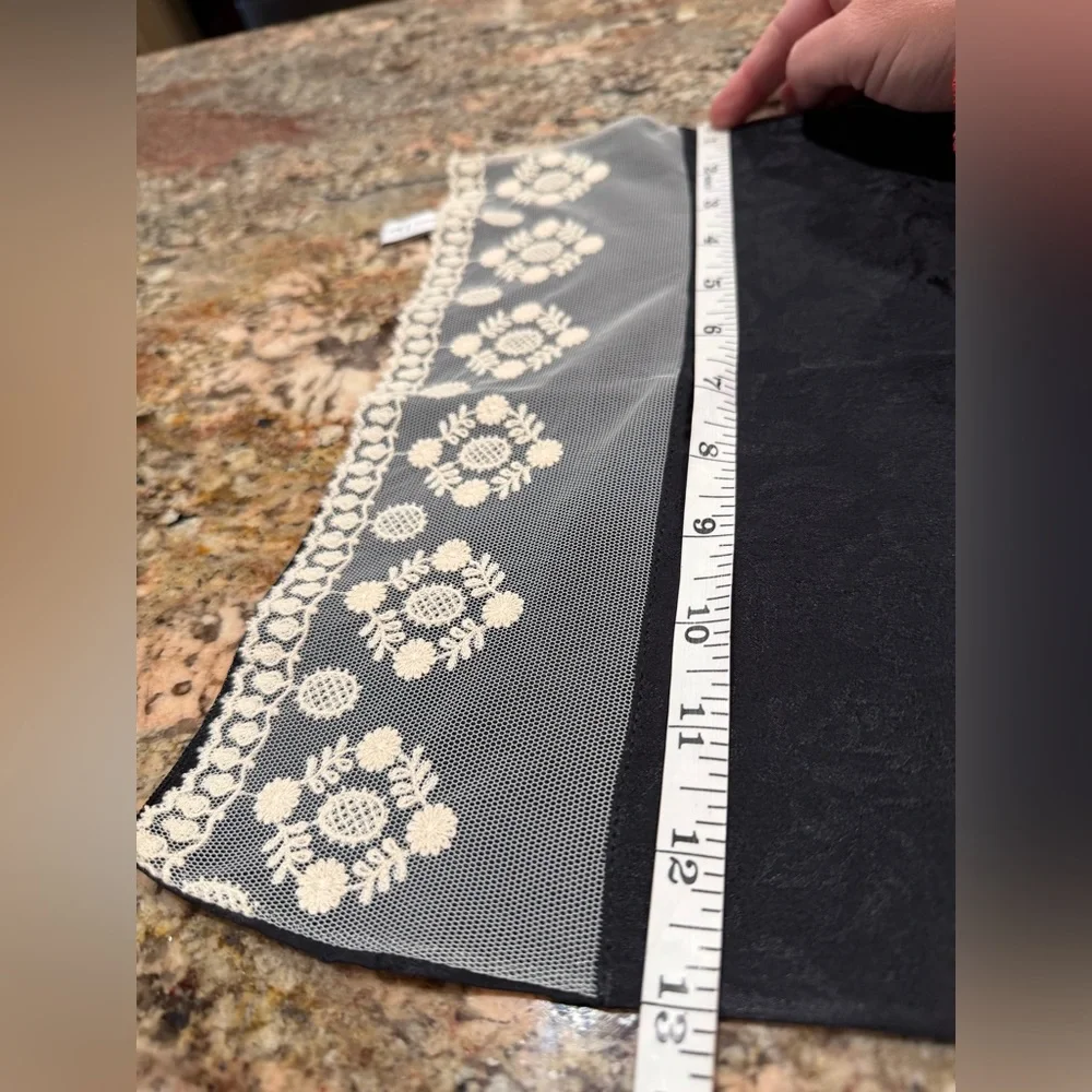 Christian Dior Black and Cream Lace Silk Scarf